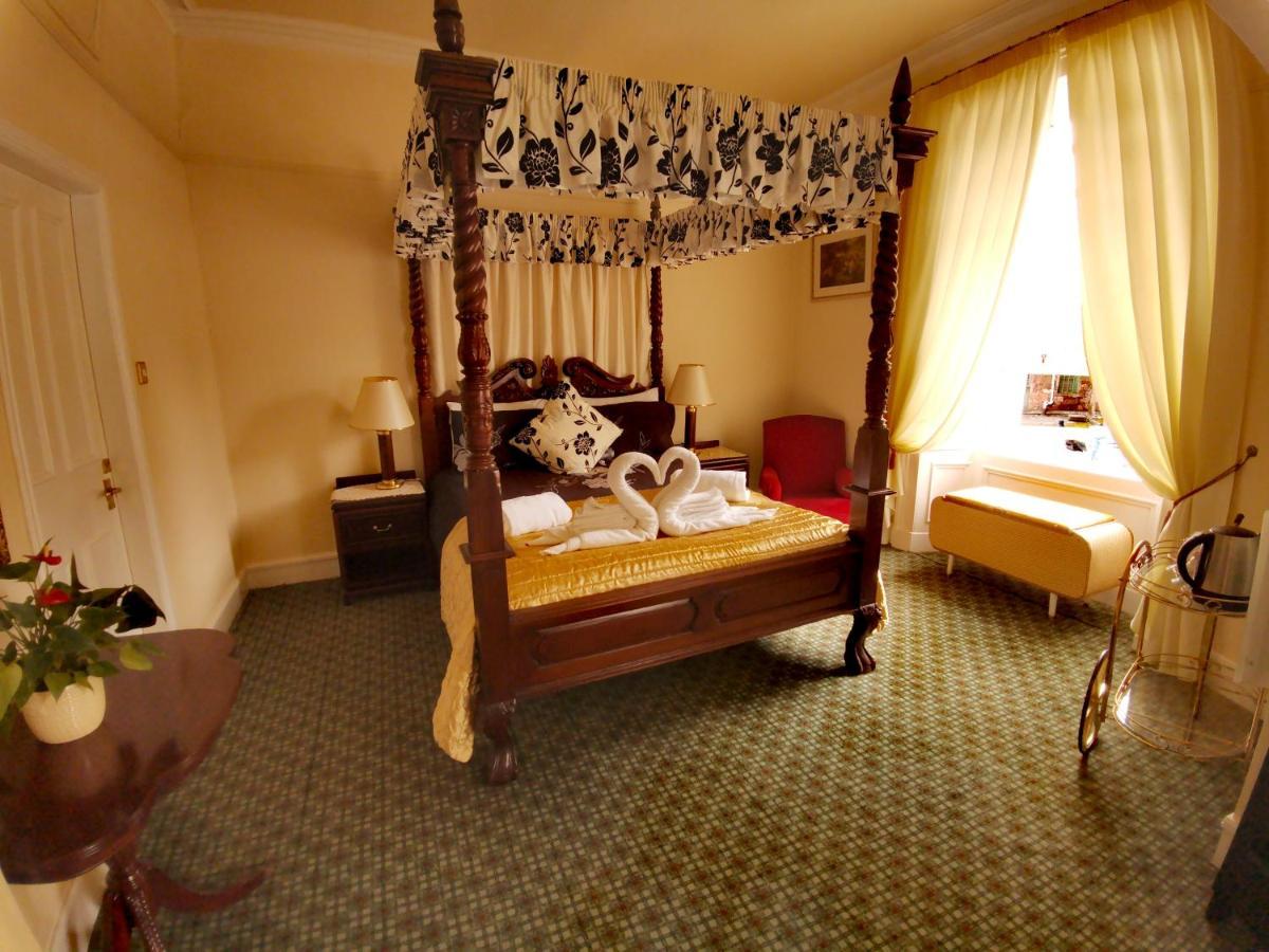 Victoria Hotel Blairgowrie and Rattray Экстерьер фото