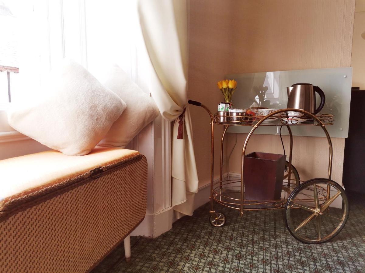 Victoria Hotel Blairgowrie and Rattray Экстерьер фото