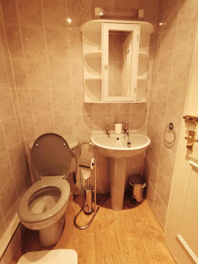 Victoria Hotel Blairgowrie and Rattray Экстерьер фото